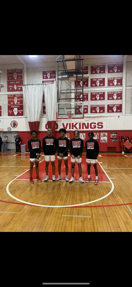 HF Basketball tweet media