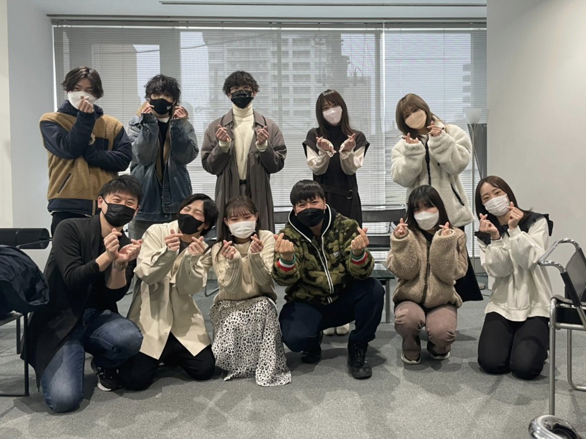 bis__inc's tweet photo. 某映画の収録がありました✧︎*。
BiSは、キャスティングディレクターとして携わってます✎𓈒𓂂𓏸
3日間のスケジュールで、映画エキストラとして多くの方にご参加いただき、とても楽しい現場でした♬︎*.:*
#映画 #映画収録 #エキストラ #キャスティング https://t.co/9pWDM6vSl2