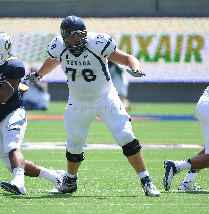 CoachDSage's tweet photo. Happy birthday to our very own @Coach_Nadyโฆ.enjoy sushi tonight!!! #NevadaIsHome https://t.co/e5evRJiuE6