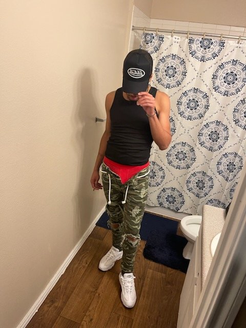 Chapter272's tweet image. HeavyAssDick