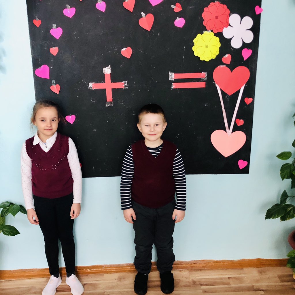 В нашей школе дети с восторгом встретили праздник “День святого Валентина». Они дарили другу валентинки и фотографировались у фотозоны. <a href="/uprobraz2018/">Отрадненское управление МОНСО</a> <a href="/samminobr/">МинОбрНауки СО</a> <a href="/GbouSosh2_KCh/">ГБОУ СОШ №2 ОЦ с. Кинель-Черкассы</a>