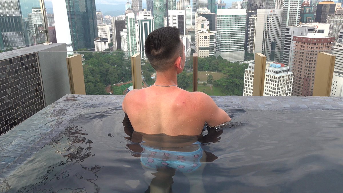 GNL_models's tweet photo. We're in Malaysia!🇲🇾Looking for New Models in KL, Malaysia🇲🇾 for video collaboration! DM !📩Help us make new videos and get paid!💵📹🙏 #nippleplay #nipples #gay #gaymuscle #muscles #pecs #gayguy #fitguys #asianguy  #muscleasian #asianmen #muscleworship #gym #bigpecs #tonedbody https://t.co/VC1QLJSOnp
