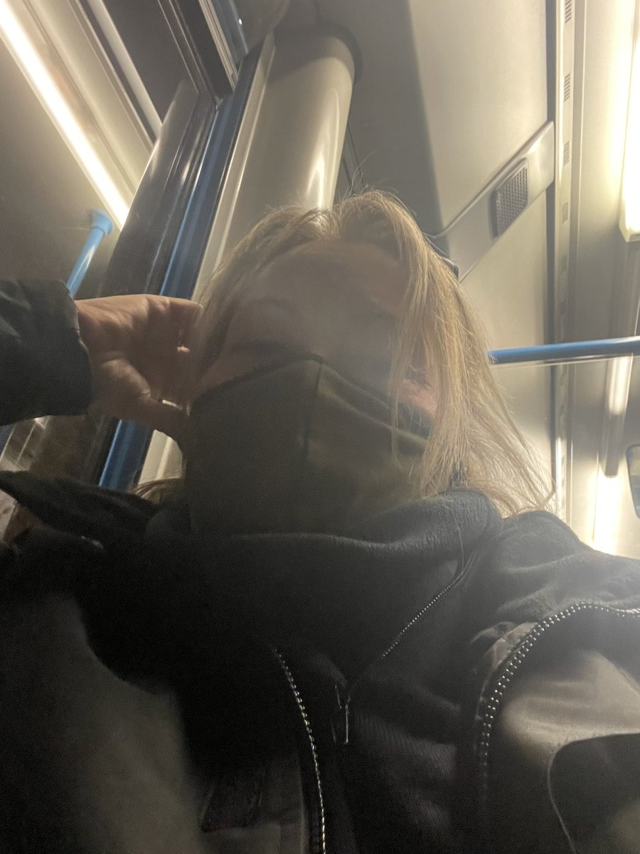 Empezando la semana😊😆
BUENOS DIAS, MEJOR SERVICIO💫🚍🚍〽️