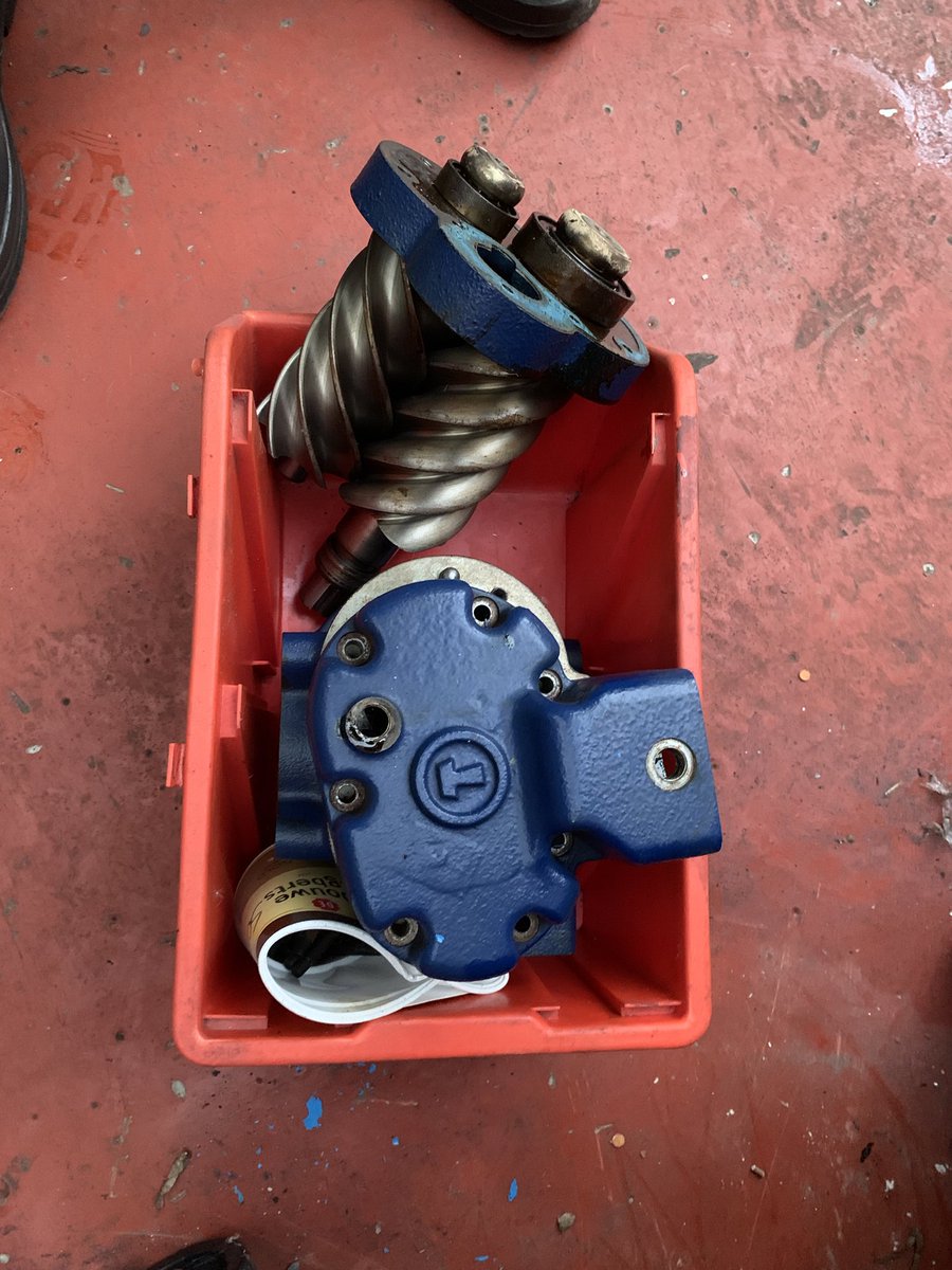 compressorman tweet media