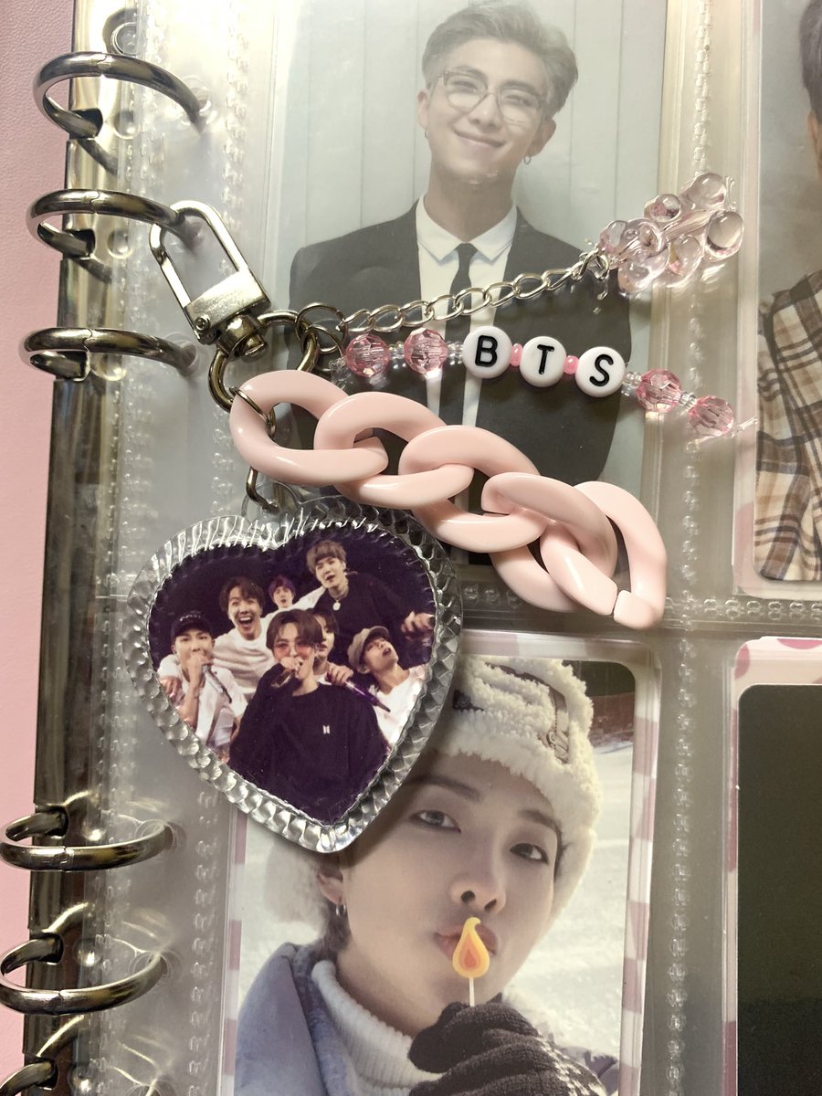 namscoupscart's tweet photo. my cute bts keyring arrived today 🥰
tysm for this po ate @jinniescarts !! hoping for more budols from you po <33
#namscoupsgastos #jinniefeedbacks https://t.co/oVNjcr53w4