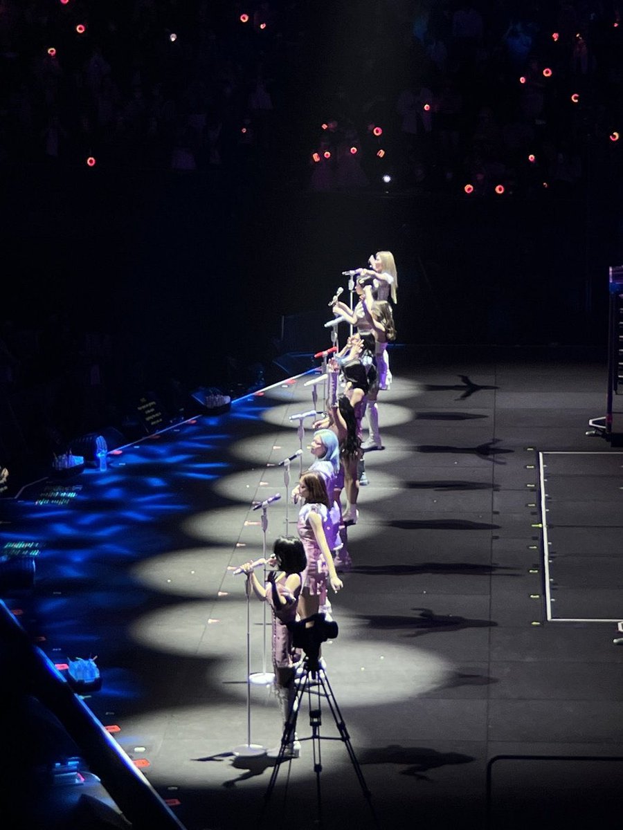 chaestinyrawrr's tweet photo. thank you for making this day special, iloveyou @jypetwice 🤍 https://t.co/SidQRUXPBd