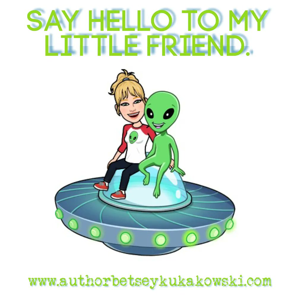 AuthorBetseyK's tweet photo. Happy #WayOutWednesday! Say hello to
my little friend! #MIB #Alien #UFO #TheAlienAccord https://t.co/lINVRam1td