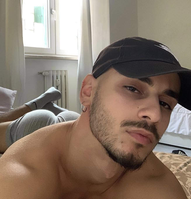 Watch ppspnl's leaked NSFW photo on TwXstars