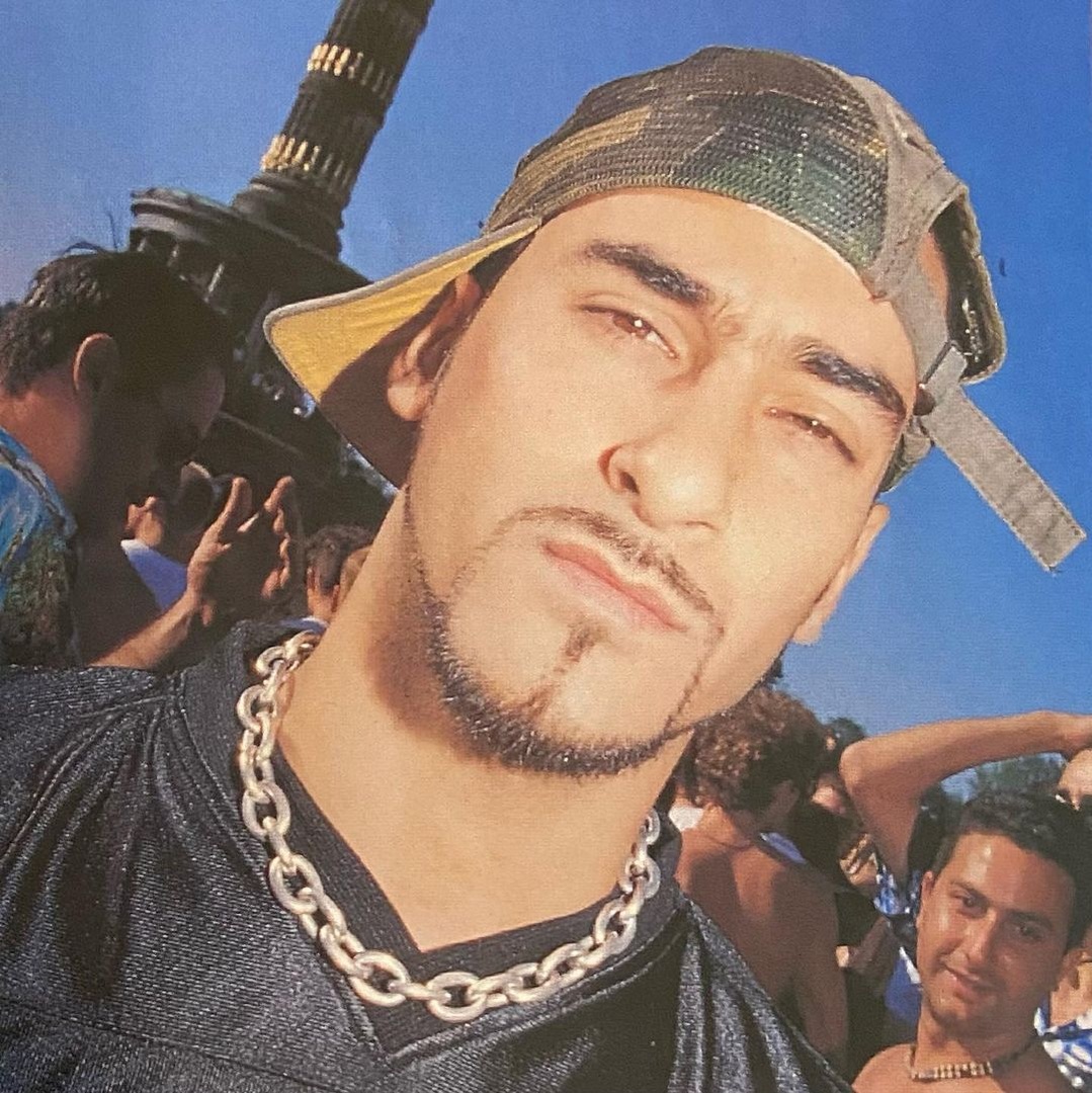 ministryofsound's tweet photo. A huge happy birthday to the man Armand Van Helden 🥳 Swipe for some nostalgic snaps 📸 https://t.co/nJtXgdmk67