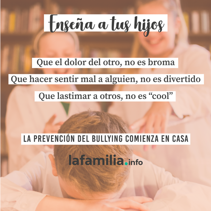 erivas06's tweet photo. El #bullying es real. Hablen con sus hijos. Pregúntenles como les va en la escuela, cómo se llevan con sus compañeros, como se muestran sus profesores ante ellos. Porque sí, hay profesores que también hacen bullying. Dediquen cada día 5 minutos a saber como están sus hijos. https://t.co/2BEib3KLzx