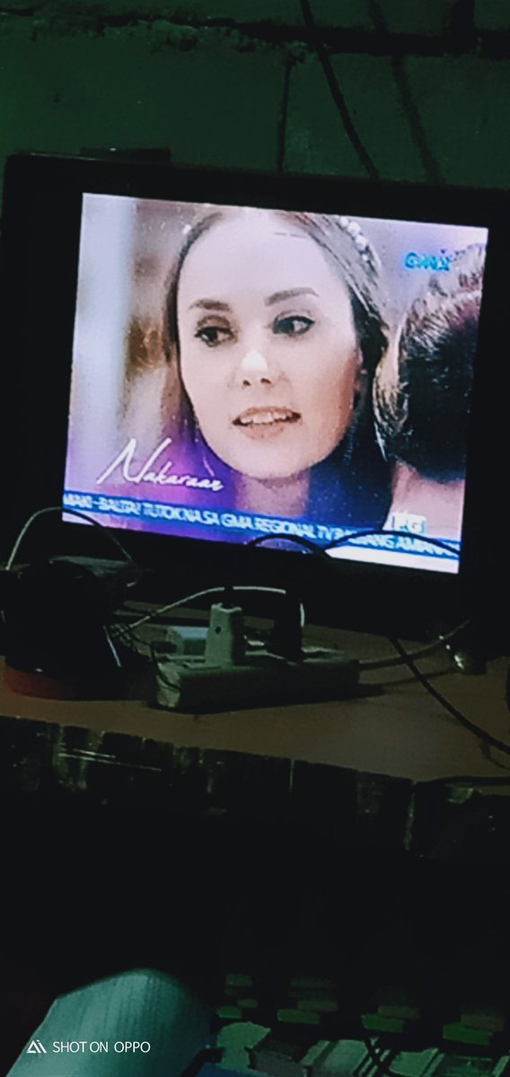 itz_annikasxnya's tweet photo. Sungit mo naman queen OLGA
#FirstLadyStateVisit
#FirstLadyVsTheQueen https://t.co/LA8473yIa5