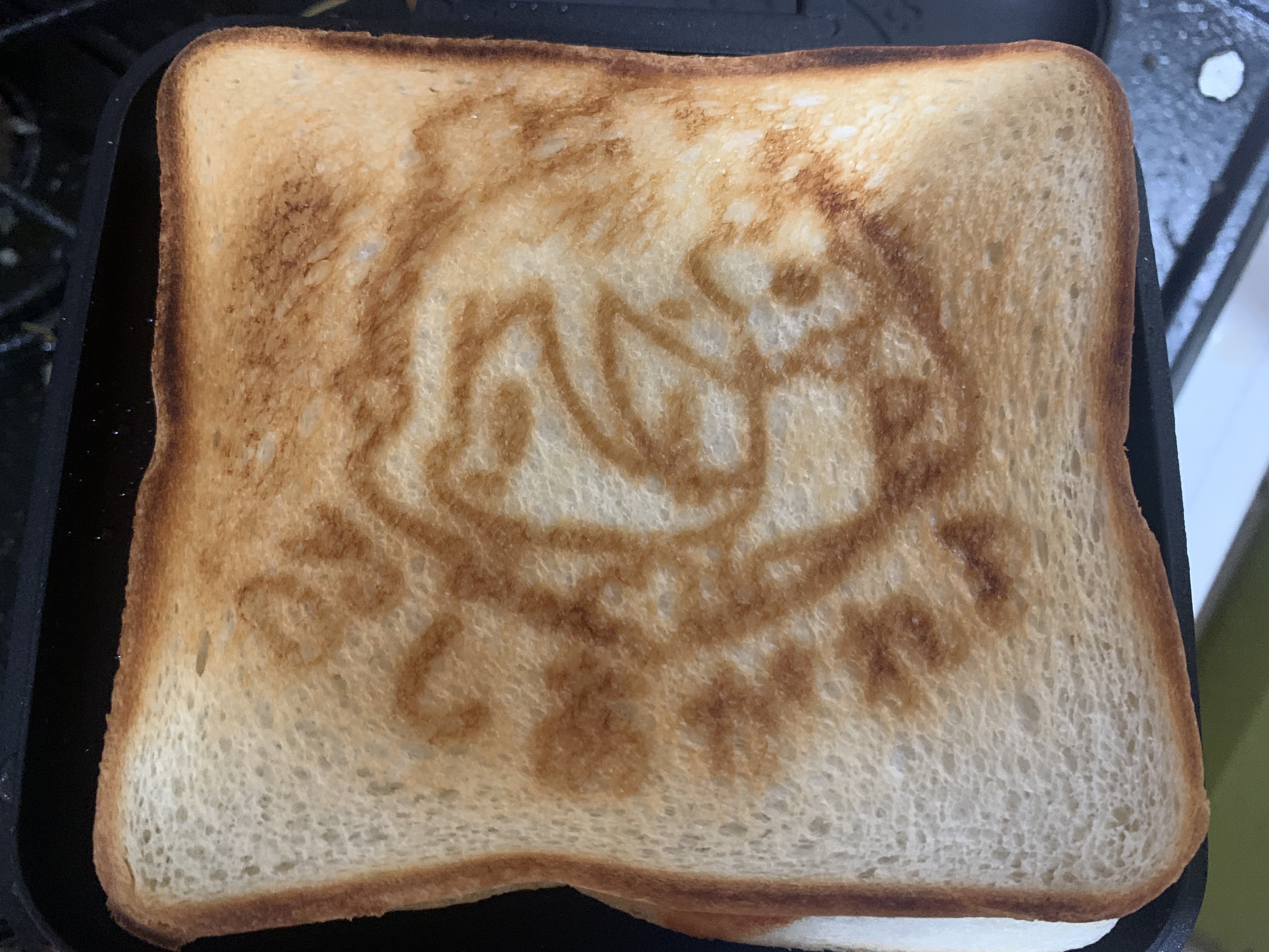 プリコネ コッコロのホットサンドメーカー pescarmag.ro