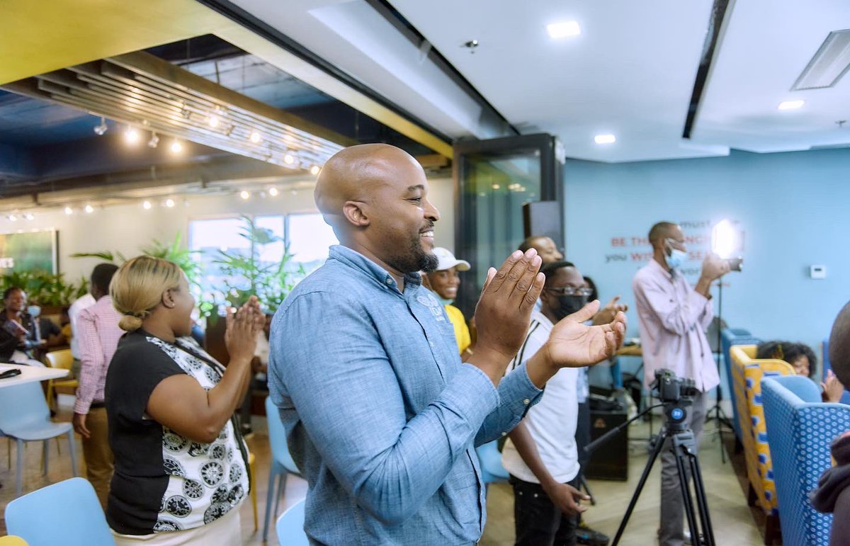 eight2fivehub's tweet photo. Eight2Five Innovation Hub hosted the final pitch event for the 2nd edition of the VCC powered by Old Mutual in partnership with British Council. Follow the link to watch the event online https://t.co/HiheK7Q66J

#VCC21
#StartUp 
#BritishCouncilZw 
#Eight2FiveHub
#OldMutualZw https://t.co/IsK5GyS1jT
