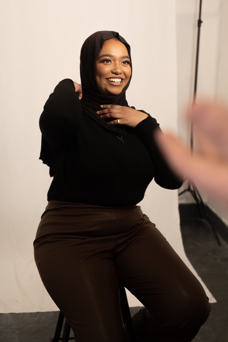 yeahshewrites's tweet photo. Here’s to 24 - A year of carving out and thriving in my lane 🥂

Makeup 💄 : @3aayushhh 
Pictures 📸 : @bradleyggreen https://t.co/p3940cXrjX
