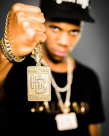 #NowPlaying Reply feat Lil Uzi Vert by A Boogie Wit da Hoodie weonnation.com