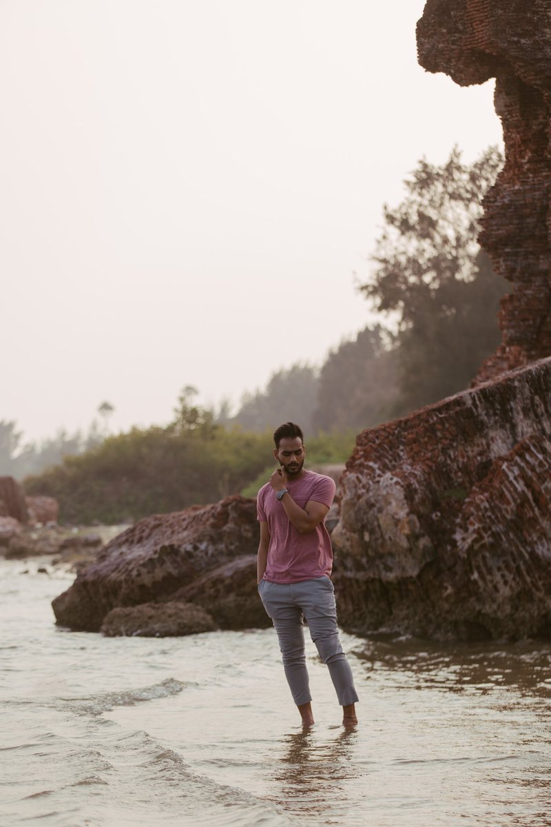 Varun_r26's tweet photo. #🤓 

📷: @aishwaryashok 
Make-up : @kalyanipremkumar https://t.co/7P4D3LzNur