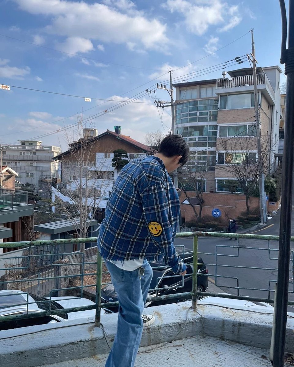 131TURKEY's tweet photo. 220216 #HANBIN Instagram güncellemesi:

"Ne sıcak bir gün🙂" https://t.co/a1NsymLbb8