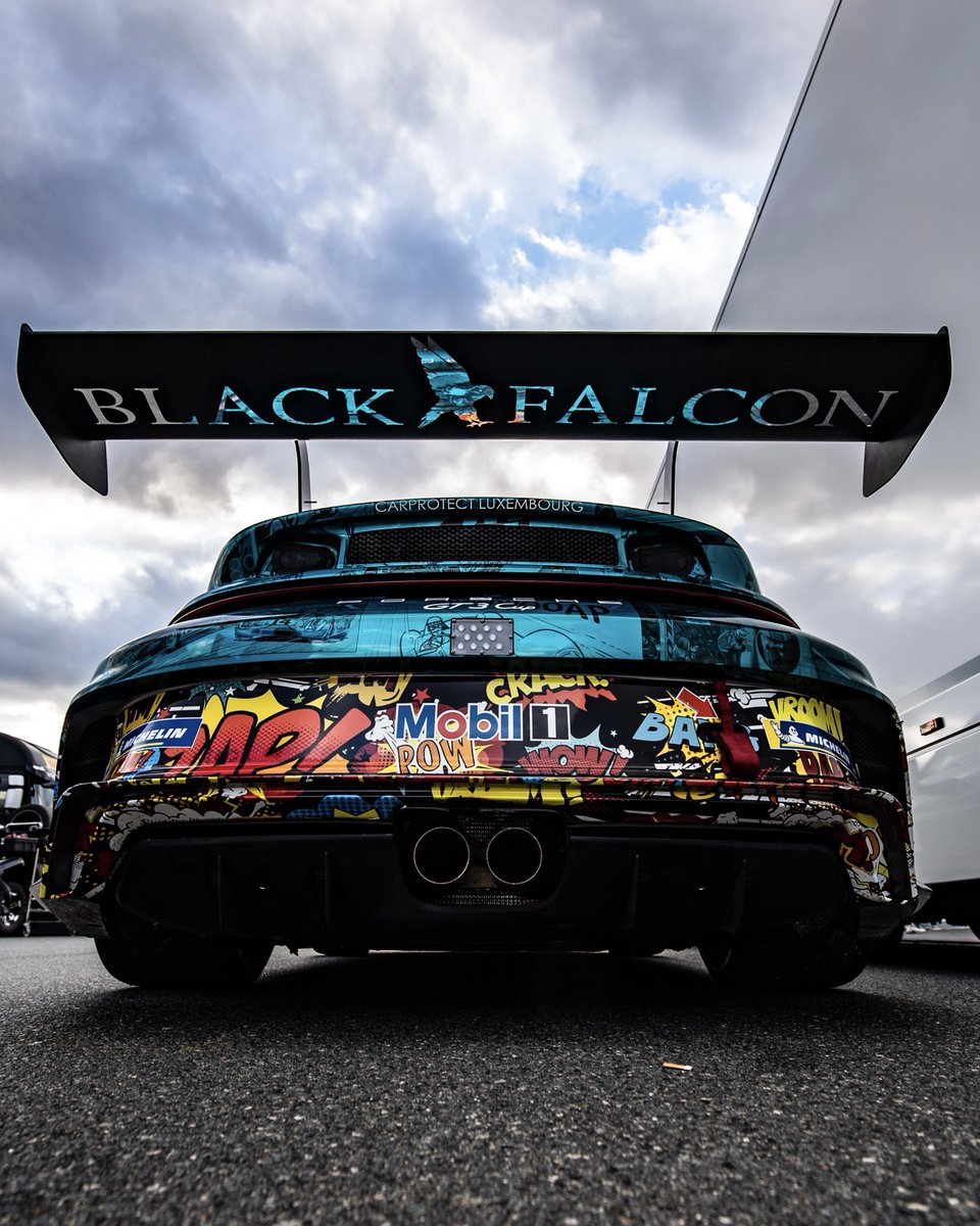CarreraCupDE's tweet photo. It's #WingWednesday mit dem #Porsche #911GT3Cup von @TeamBlackFalcon-Pilot Carlos Rivas! https://t.co/9RxTuuXPCn