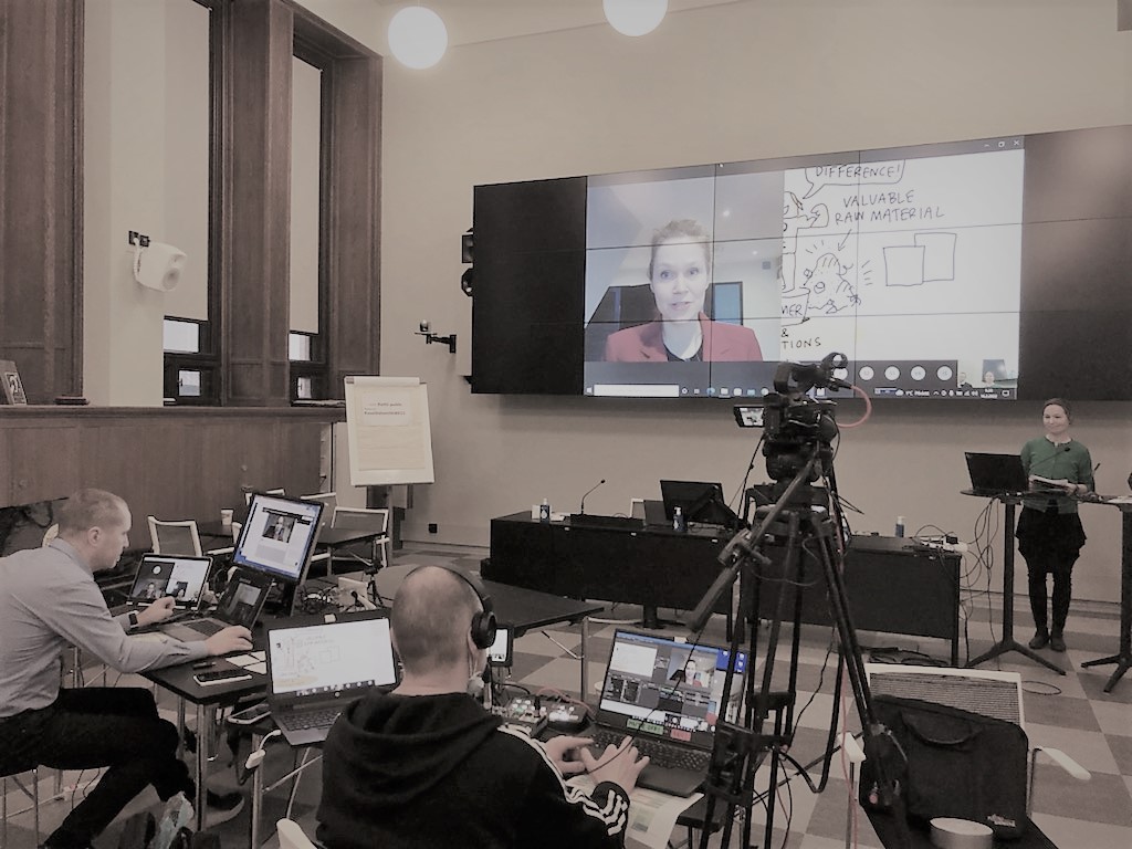 TyttiNikunen's tweet photo. Data4Circularity airing right now - join us to hear the latest insights on the role of data in circular economy ✨➡ https://t.co/1sNJCBUirc https://t.co/EE8rXamT9V
