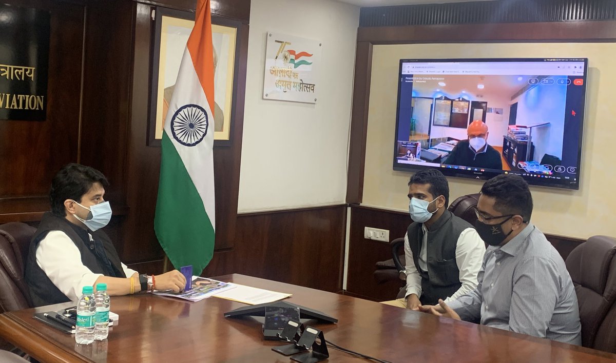 JM_Scindia's tweet photo. Had a pleasant impromptu interaction with young entrepreneurs of @garuda_india , a drone manufacturing &amp; soon-to-become drone services company. Advised on evolving their business model &amp; opportunities in value creation for the drone technology. https://t.co/m4Mem8MilS