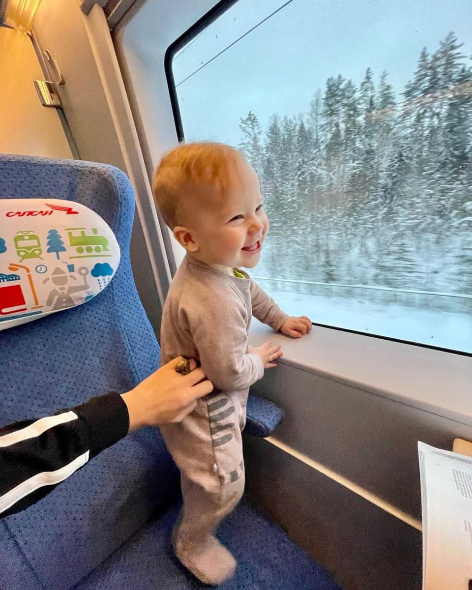 Улыбки наших маленьких пассажиров заряжают позитивом на весь день😊

📸 tuknov (Instagram)