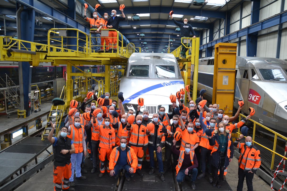 ⁦<a href="/JPFarandou/">Jean-Pierre Farandou</a>⁩ Quand je vois l’engouement des personnes qui ont fait « revivre » la rame 325 pour ses 31 ans et les 40 ans du TGV, je n’arrive pas a comprendre son destin choisi par SNCF. Pour moi, elle fait partie de la réussite du TGV.