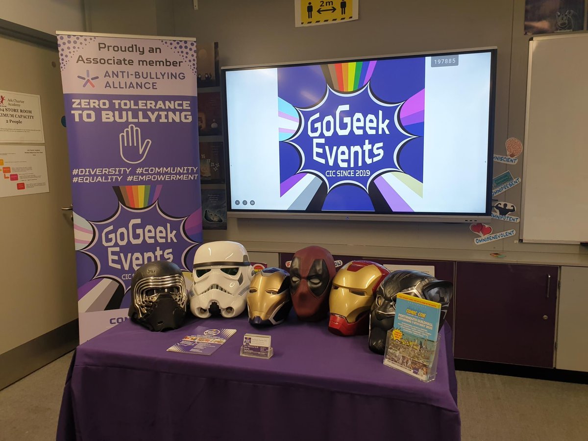 ArkCharter's tweet photo. Students had a special visit from GoGeek Events CIC an anti-bullying events company that work in the local community promoting inclusion, kindness and positivity.
The students had a great time and loved looking at the awesome cosplay helmets!
#CultureWeek #TeamCharter #GoGeek https://t.co/B7yvhEGPMN