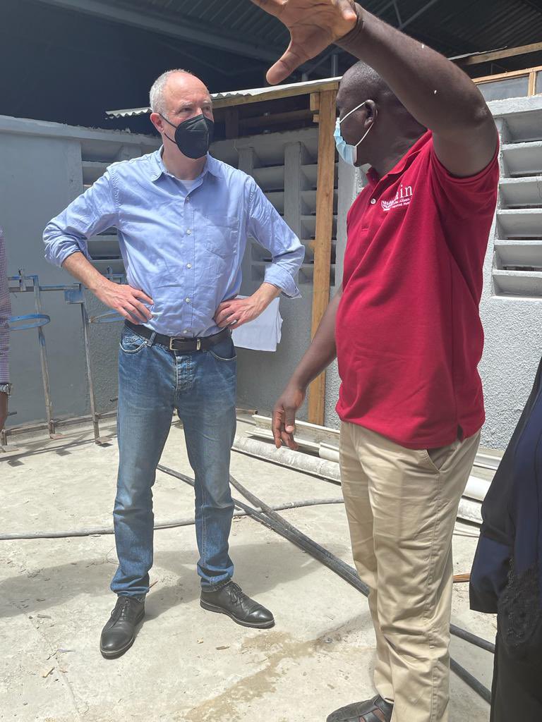 GAIN_TANZANIA's tweet photo. @GAIN_TANZANIA is more than privileged to host Director of programs at @GAINalliance and had a great opportunity to visit buguruni market project and meet with market management team, technical committee &amp; LGA’s leaders and witness reconstruction progress of the market https://t.co/4aSfqQQECg