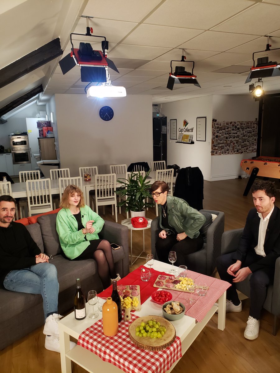 4 bouteilles débouchées et 5h09 de live ! 2 records battus hier pour Apérocratie avec <a href="/srivoal/">stephanie rivoal</a> <a href="/mariecamiert/">@marikigai.bsky.social</a> et <a href="/antoinejcs/">Antoine Jochyms</a> Merci à tous les 3 pour les échanges passionnants à revoir &gt;&gt;&gt; twitch.tv/purpoz_app