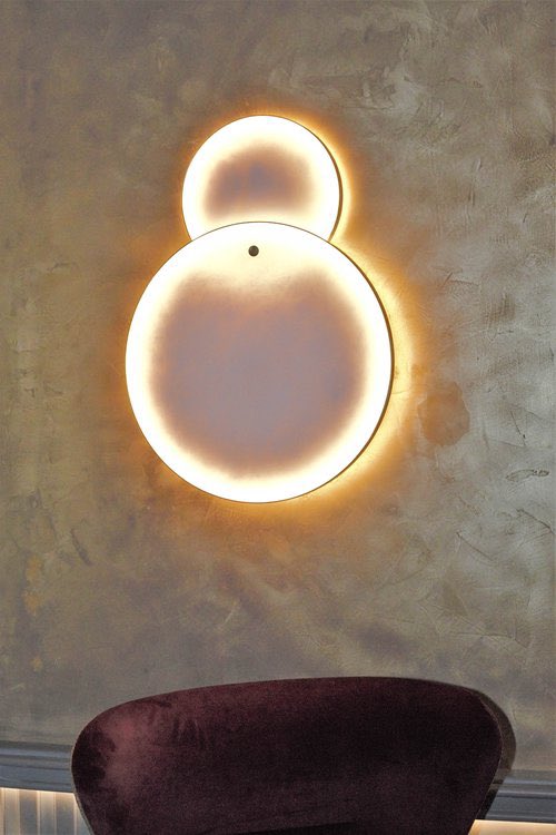 Crealumin's tweet photo. La Demeure Montaigne, Paris, France 📍🇫🇷

-
-
-

@Crealumin X La Demeure Montaigne💡

#Luminaires #Paris #Hotel https://t.co/Y9zXCLEaSJ