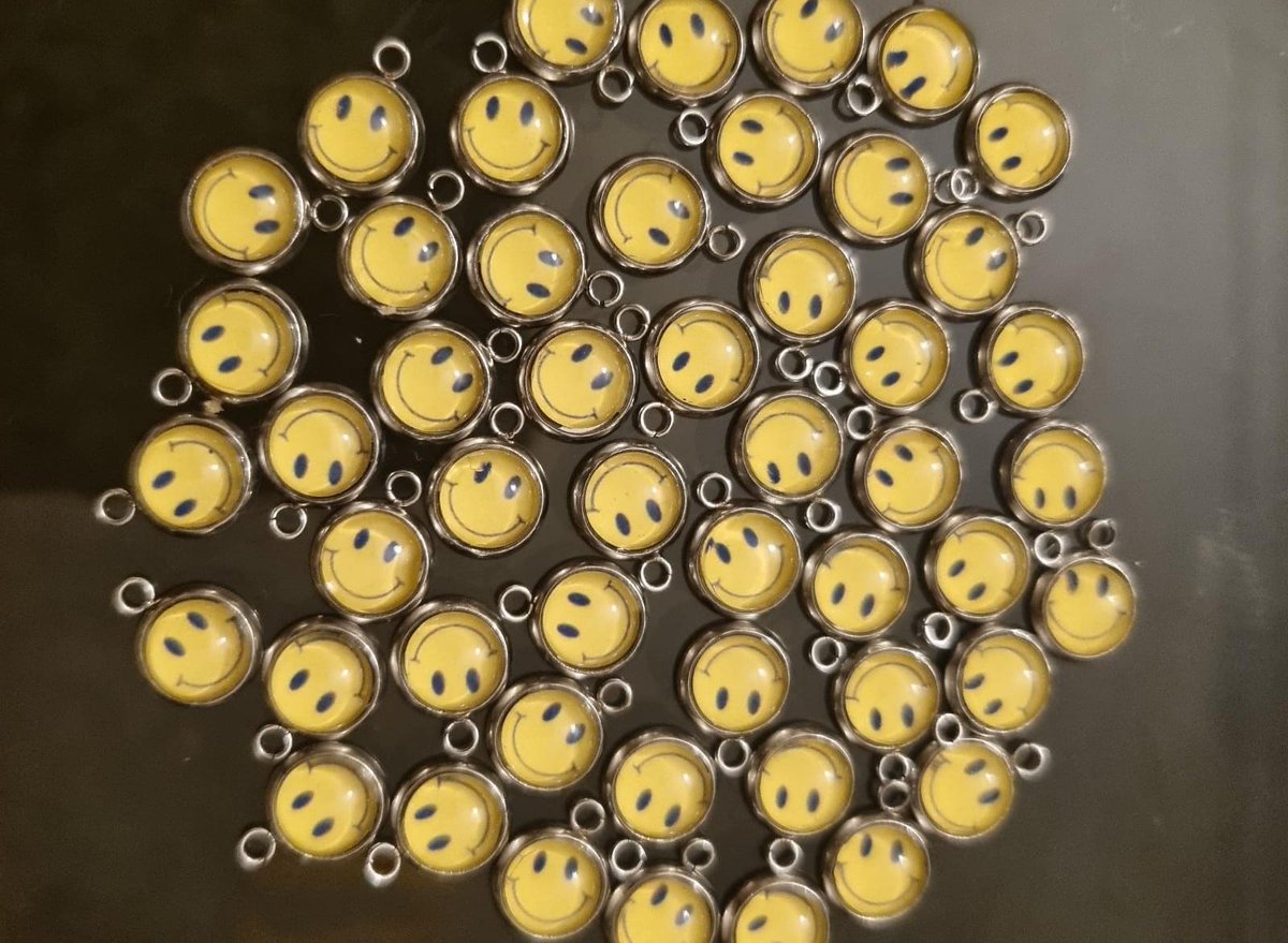 ¡𝐒𝐞 𝐚𝐯𝐞𝐜𝐢𝐧𝐚𝐧 𝐧𝐨𝐯𝐞𝐝𝐚𝐝𝐞𝐬! 😊🤭

Muy pronto.....en la tienda de Baila con EM 💙

👉bailaconem.com/tienda/

#tiendasolidaria #proyectosolidario #bailaconem #esclerosismultiple