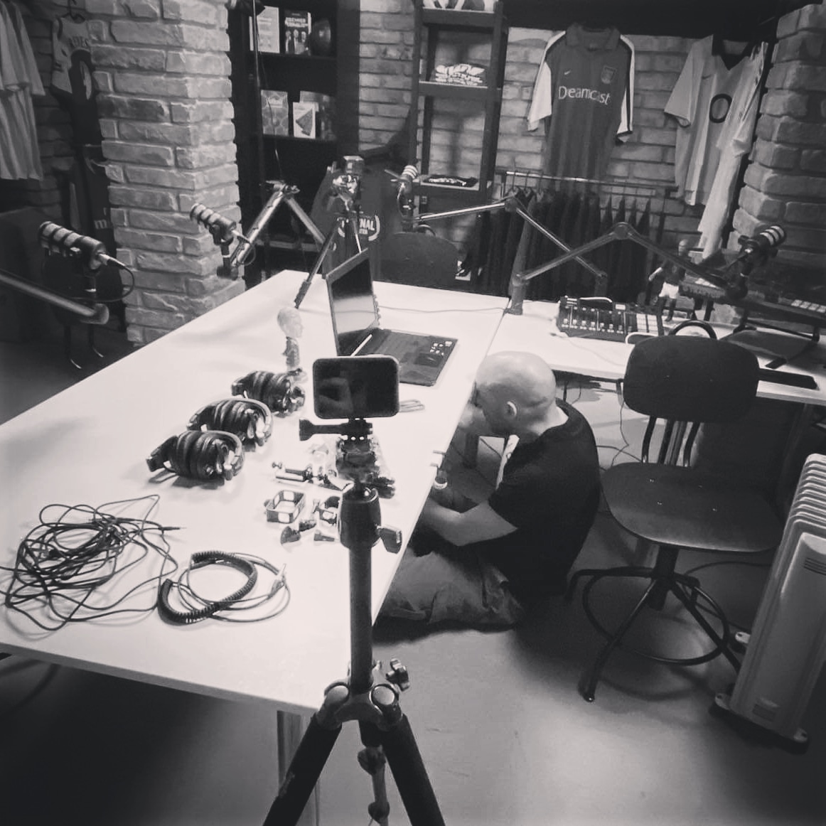 leak_podcast's tweet photo. #RTMAE #E30 #REC https://t.co/vPGl9BcRk2