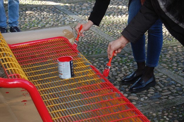 Un pensiero per cancellare la violenza di genere

Concorso di idee per individuare una citazione che rappresenti in modo 
significativo la campagna di sensibilizzazione nei confronti del 
contrasto alla violenza di genere

Scadenza 25 Febbraio 2022

unica.it/unica/page/it/…