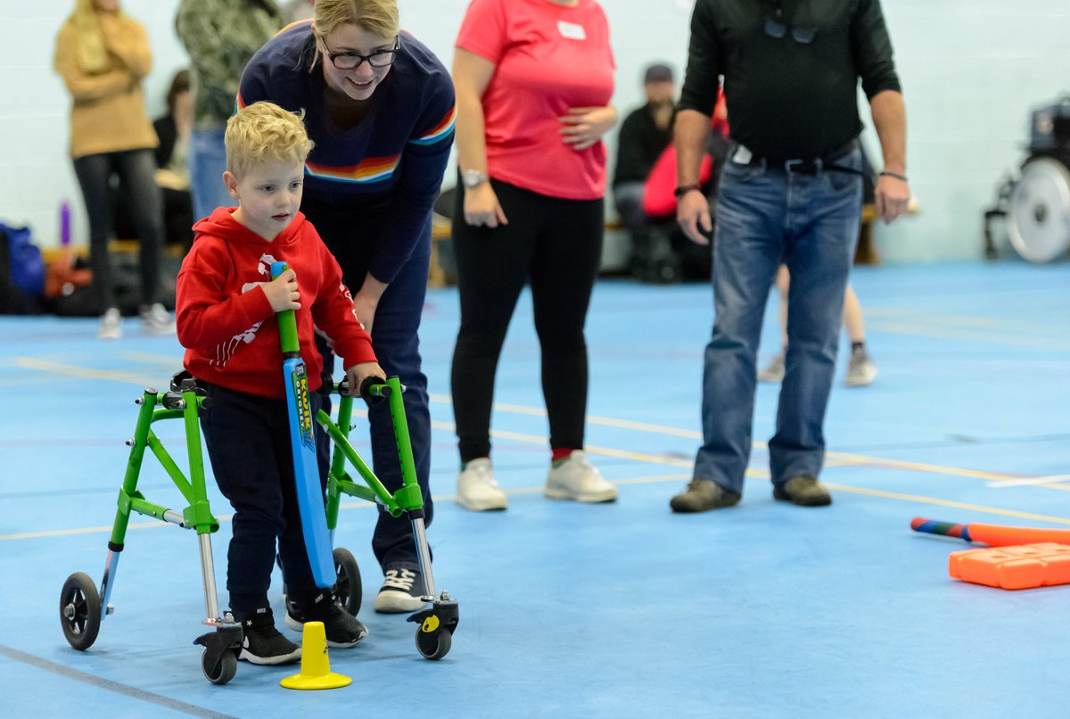 The UK's Chief Medical Officers have published the first ever guidelines on physical activity for disabled children and young people 😁

The new guidelines will help support disabled children and young people to be more physically active - read more 👇

gov.uk/government/new…