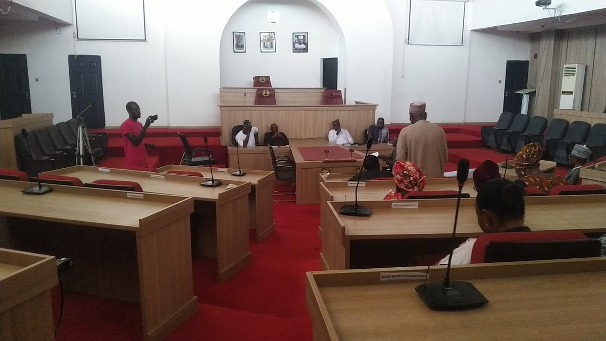 WAInitiatives's tweet photo. @WAInitiatives partnered @gifsep4climate to mobilised Ankpa women to lobbying Kogi State House of Assembly members towards building political will for climate and environmental actions in Kogi State.
@atayibabs @CSDevNet1 @OlumideIDOWU @PACJA1 @EkeleJiata @CSDevNet1_Steve https://t.co/YVTHo2JPLY