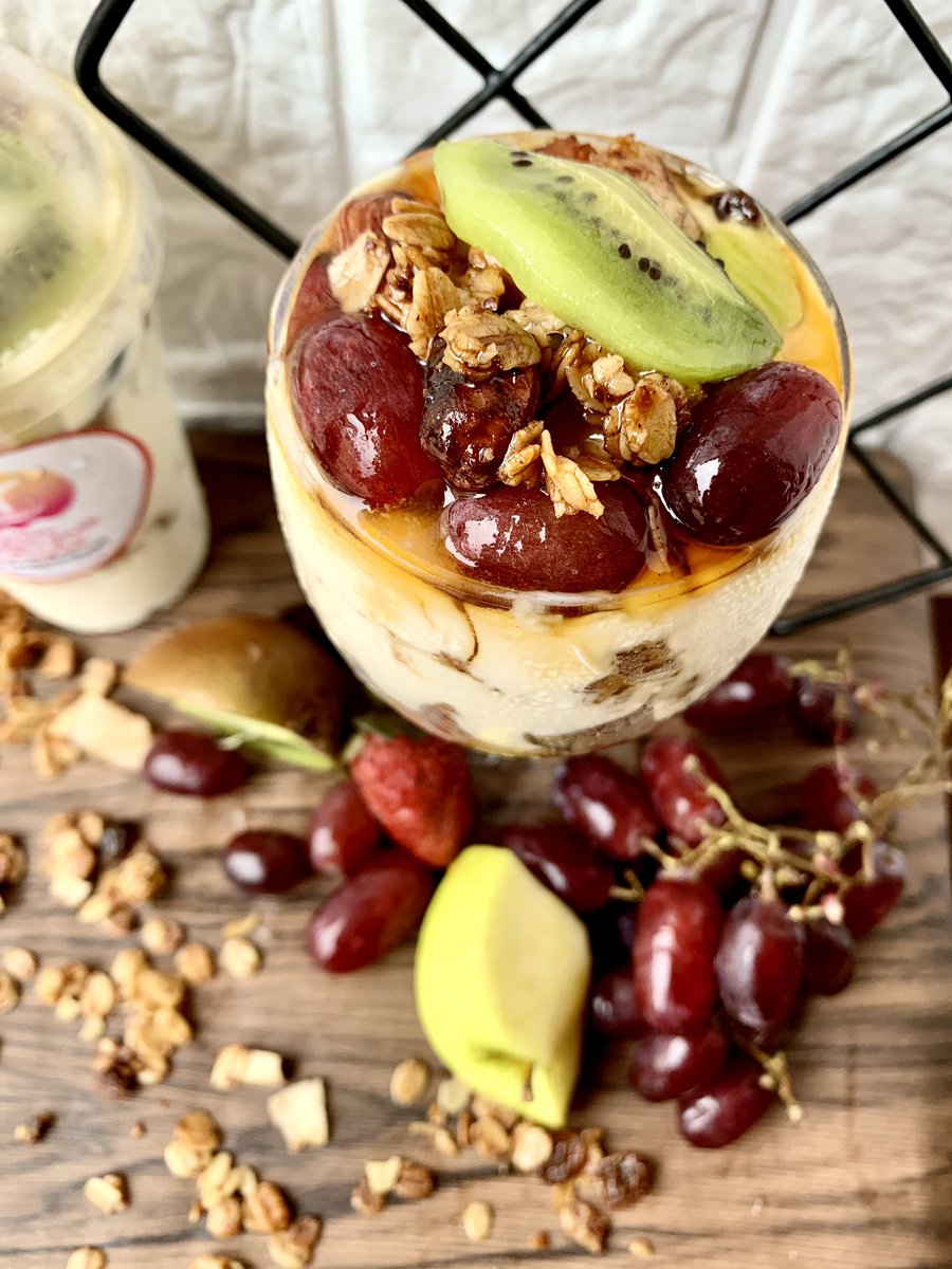 loluwa13's tweet image. Are you looking for how to chop life the healthy way? 2Tees Healthy Drink is brand passionate about the health of Enjoyment ministers like you and I. Our products include: 
- Tasty Tigernut Milk 
- Perfect Parfait 
- Creamy and Yummy Greek Yoghurt 
- Nutty Granola 

Please RT.