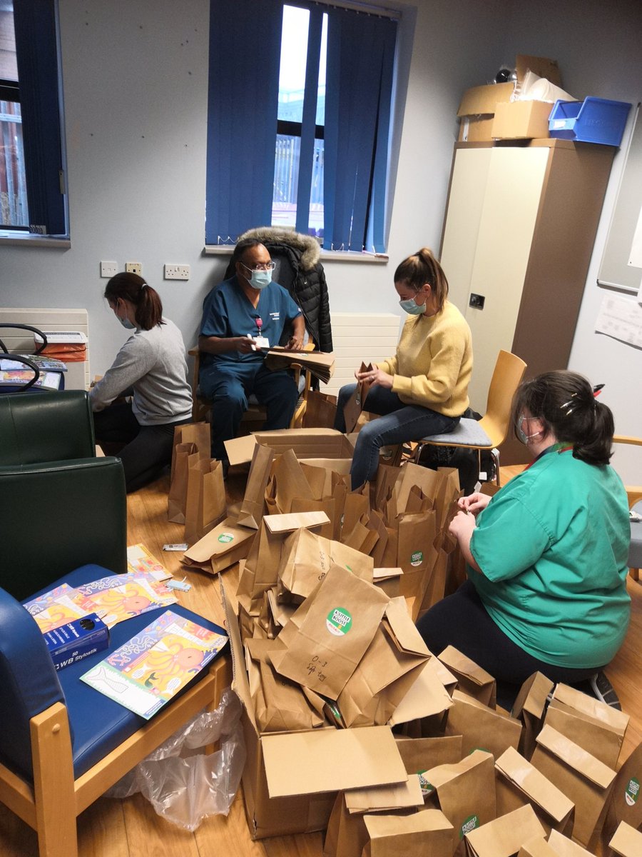 Gina Hooper (@ginahooper10) on Twitter photo The great team at Operation Transformation putting together gift bags for children who attend the emergency department at Altnagelvin to help improve their experience. Thanks to <a href="/starlight_uk/">Starlight</a> for providing all these lovely toys. <a href="/louiseodalaigh/">Louise O'Dalaigh</a> <a href="/cmcdermott15/">Colleen Hamilton</a> The great team at Operation Transformation putting together gift bags for children who attend the emergency department at Altnagelvin to help improve their experience. Thanks to <a href="/starlight_uk/">Starlight</a> for providing all these lovely toys. <a href="/louiseodalaigh/">Louise O'Dalaigh</a> <a href="/cmcdermott15/">Colleen Hamilton</a>