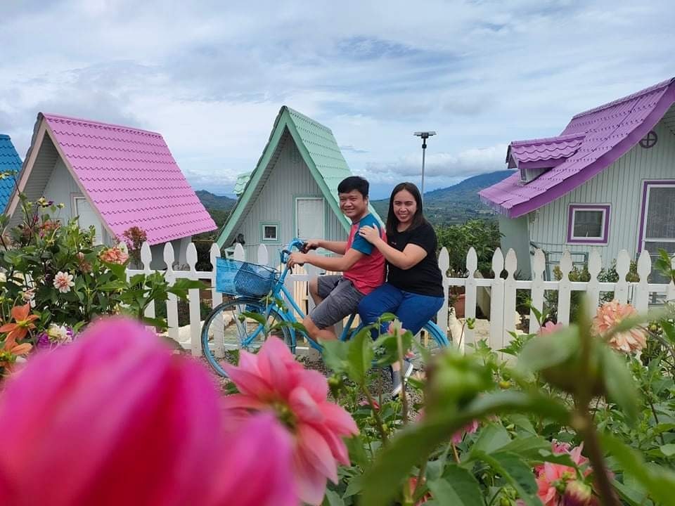 leolei888's tweet photo. #couplesTherapy
#Philippines
#freelancing
#flowersphotography https://t.co/SwkkcU3FCz