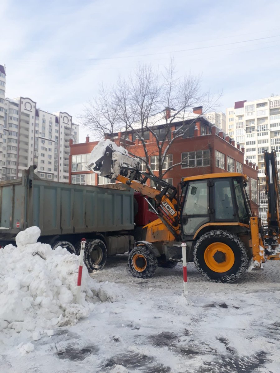 Чистка и вывоз снега Центральная 29