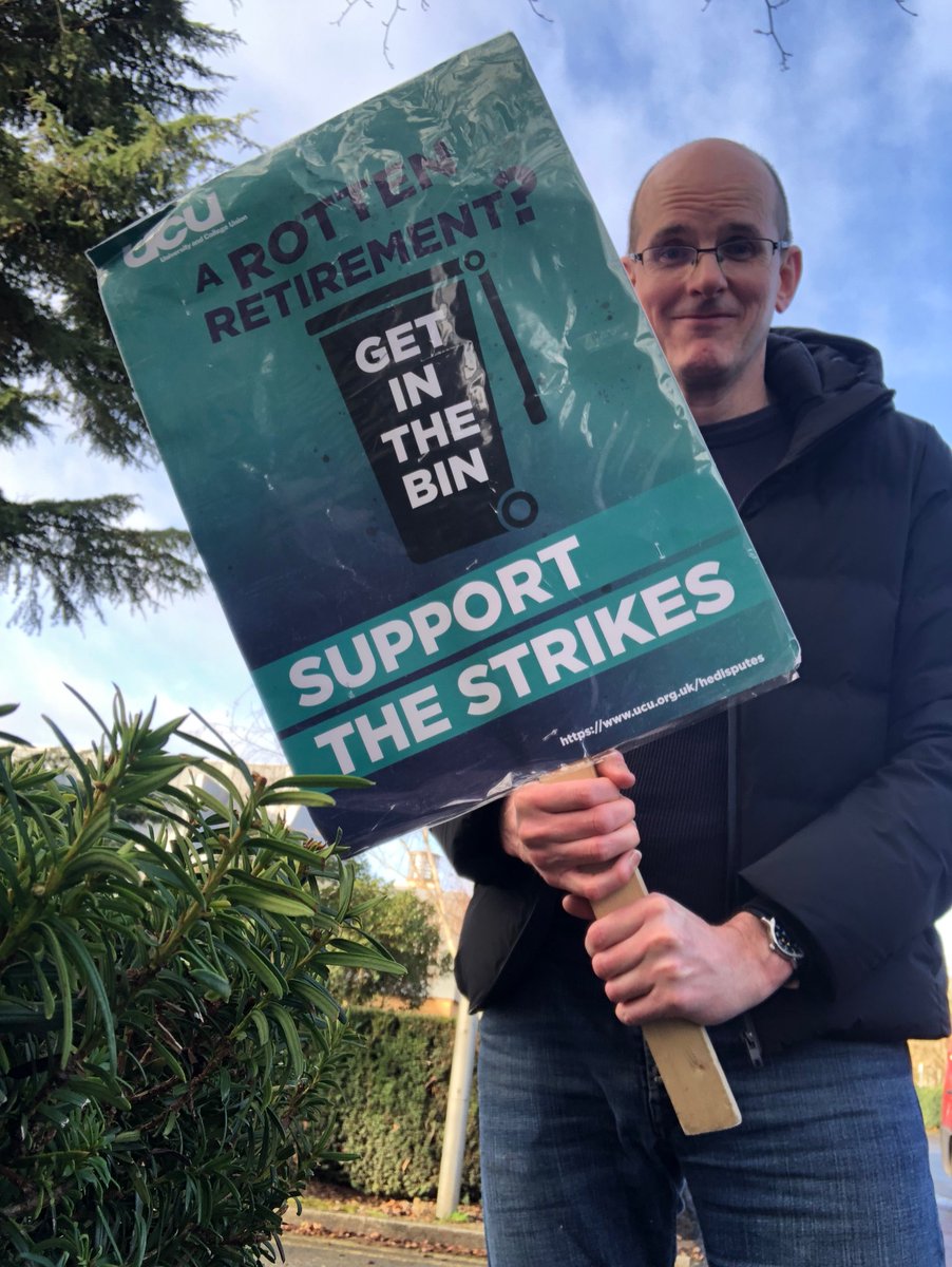 Nicholas Guyatt tweet media