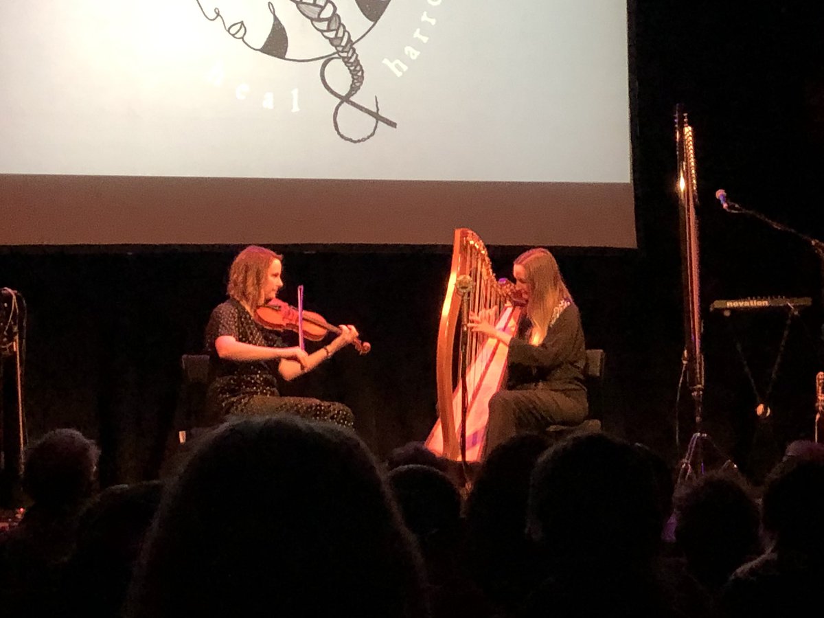 Special gig last night from <a href="/healandharrow/">Heal & Harrow</a> @rachel_newton_ <a href="/Laurenmaccoll1/">Lauren MacColl</a> at <a href="/TheNorthWall/">The North Wall</a> #Oxford Fantastic visuals from Alison Piper <a href="/goforalison/">Alison Piper</a> too. If you can’t make a gig, get the album!