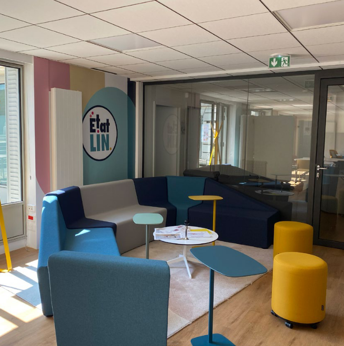 _DITP's tweet photo. 🚀 Comment diffuser la culture du design et ancrer le #design de service dans les démarches projets ? Retour sur la mission du #lab #EtatLIn au sein des DDTM des Pays de la Loire et de la DREAL. #EtatLIn fait partie du réseau des labs animé par la @_DITP https://t.co/UNPUdiOnyO https://t.co/Z1PRVI1Zpe
