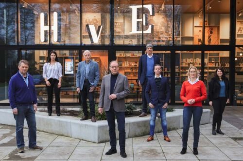 Kandidaten VVD Eemnes gemeenteraadsverkiezingen 2022: Bekijk hier de kandidatenlijst van de VVD Eemnes 

  dlvr.it/SK4HfM