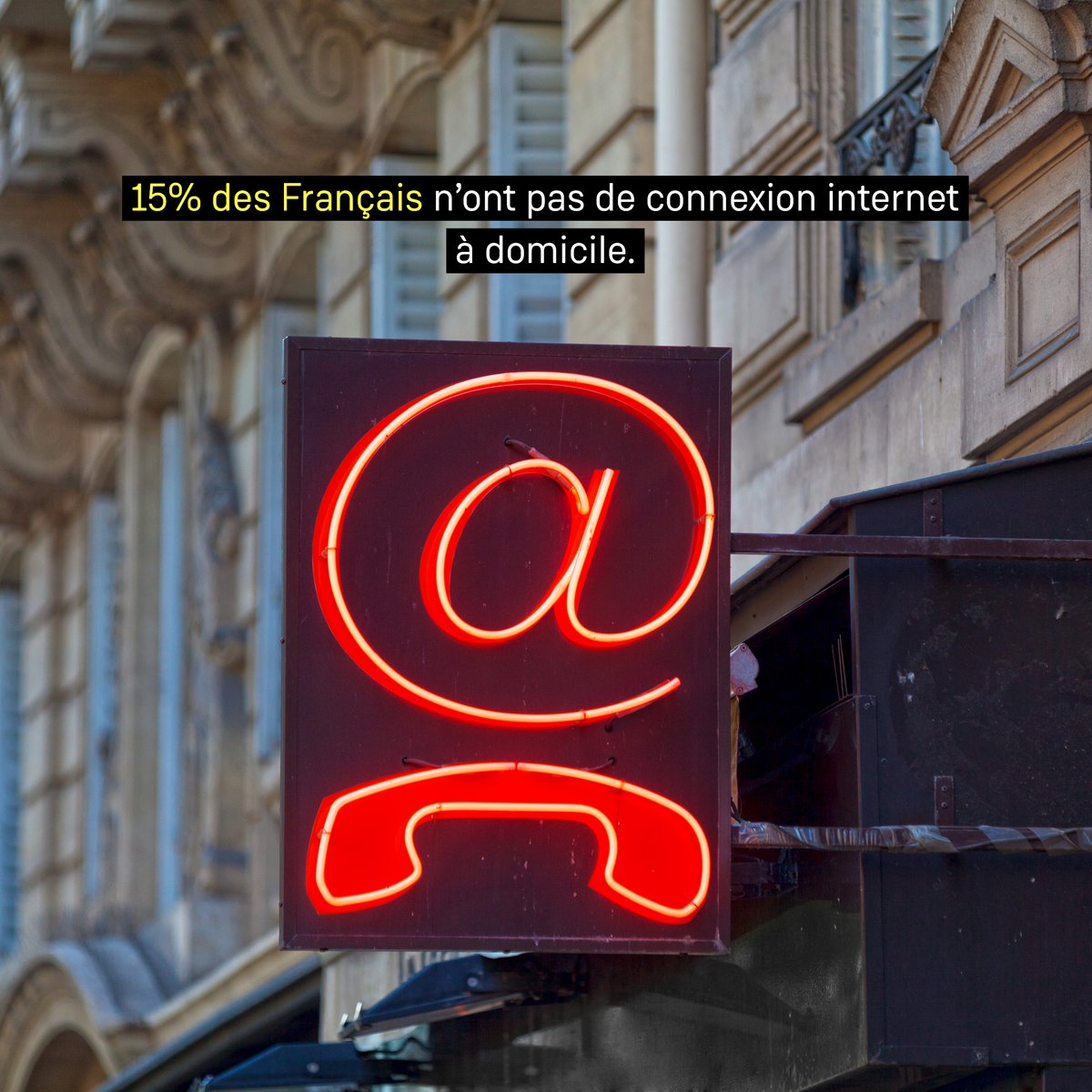 Défenseur des droits tweet media