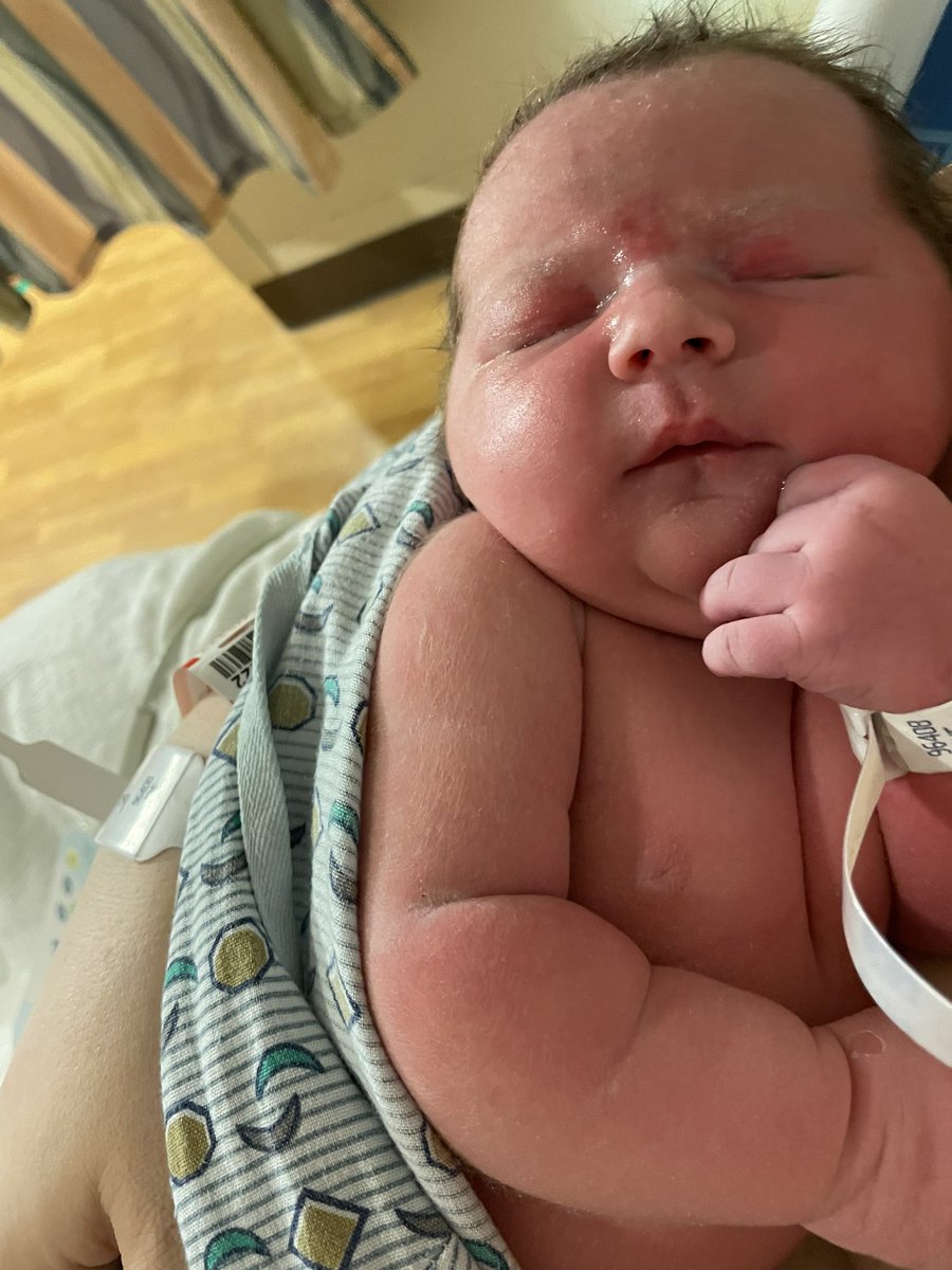 Amanda Jane, RN BSN💛🖤⚾️ tweet media