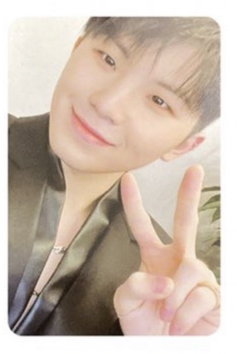 CallMeKai45's tweet photo. 우지 TTT 포카 양도 받습니다 
Buy ⭕️
연락 해주세요!!!! 

우지 포카 교환 양도 세븐틴 잡지 티티티 세븐틴 https://t.co/hSX4shQiLn