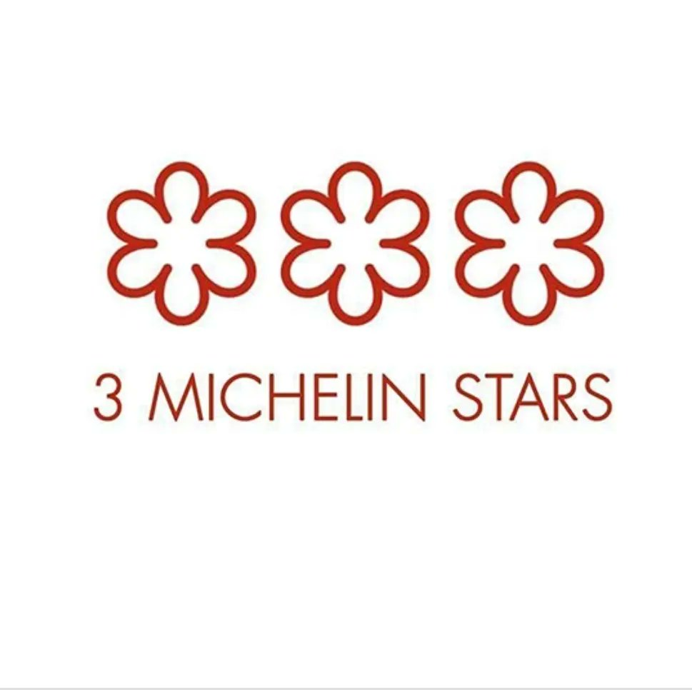 sped98's tweet image. Finally.... After 20 bloody years of hard graft. Well done matey  ❤ .@simon_rogan @lenclume @MichelinGuideUK