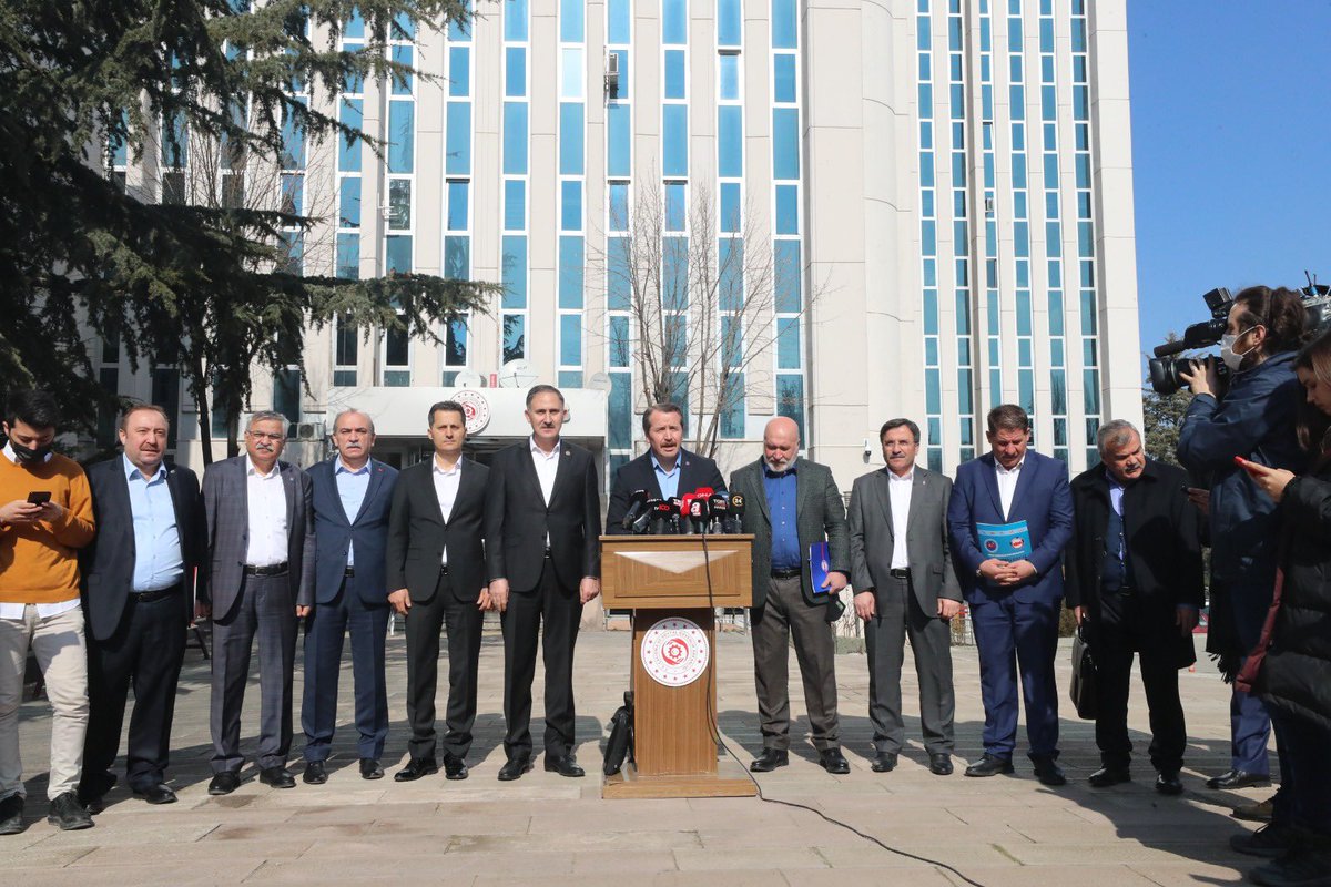_aliyalcin_'s tweet photo. İkinci Toplantımız 16 Mart’ta Gerçekleşecek

@csgbakanligi ve ilgili kurumların katılımıyla,toplu sözleşmenin yetkilisi ve 3600 Ek Gösterge çalışmasının muhatap konfederasyonu olarak,16 Mart’ta tekrar bir araya gelecek ve karşılıklı çalışmalar üzerinden mesafe katedeceğiz. https://t.co/Q1PWQ7UQFx