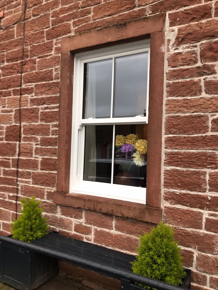 graeme_pritt's tweet photo. Traditional windows completed in Wigton #period #quality #windowoutlet https://t.co/4HtOxDIaMe