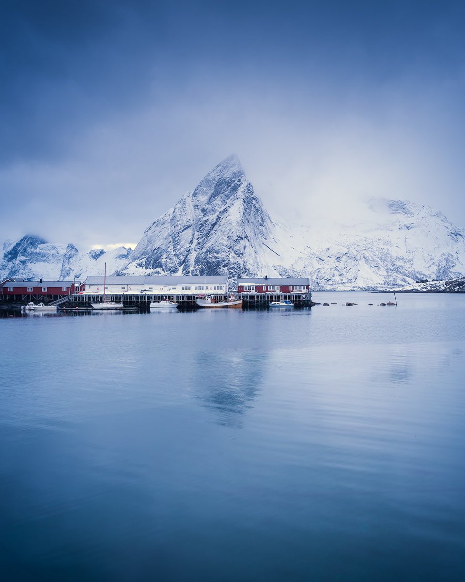 Gm gm ☺️
On my way to chase some winter scenes in the Lofoten Islands 🤩